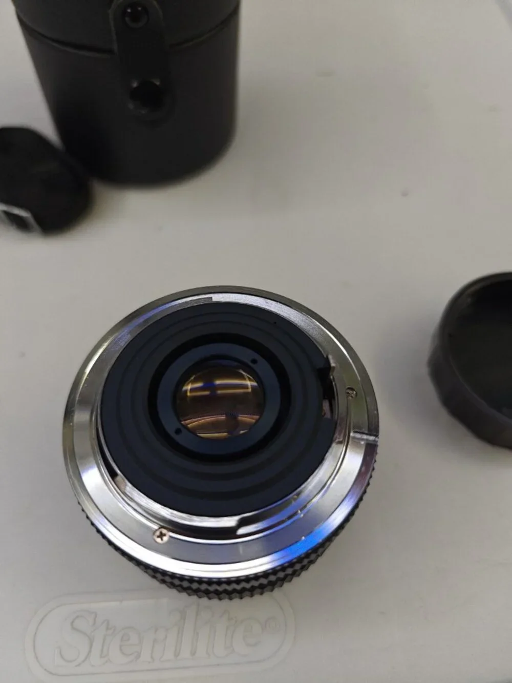 Beston MC Auto 28mm f/2.8 Lens With Case